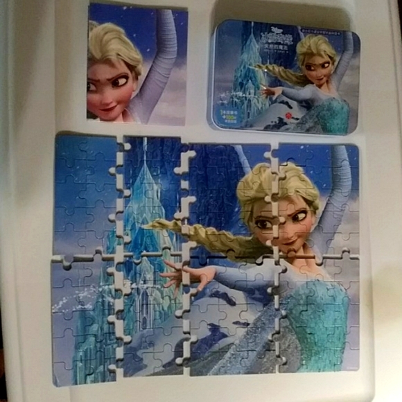 Disney Frozen Elsa 100 piece puzzle - Picture 3 of 4
